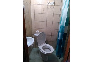 Słowacja Chata Zvolenská priehrada, Zewnątrz